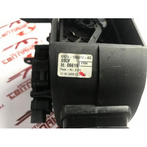 Дефлектор обдува салона Jaguar XF 2008-2015 8X2319K617AG